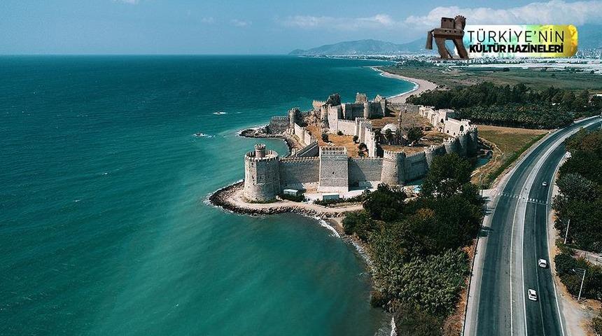 Mamure kalesi'ne turist akını