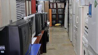 İkinci el eşya satan esnafın yüzü güldü