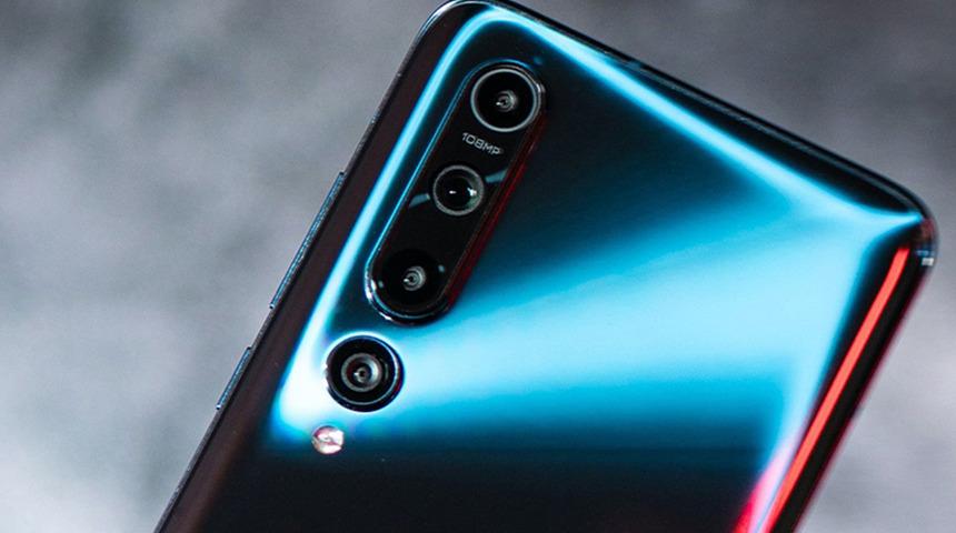 Çin'de piyasaya sürülen akıllı telefon sayısı yüzde 4 azaldı