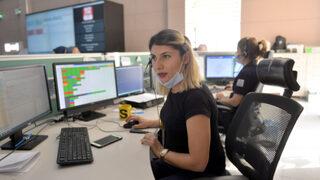 Bıktıran çağrı! 'Acil Çağrı Merkezi'ni arayıp, oğluna kız arayan bile var