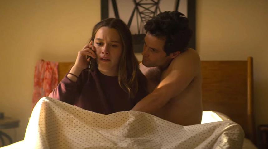 Sosyal medya bu hatayı konuşuyor! İzleyiciler You’nun üçüncü sezonunundaki detayla dalga geçti