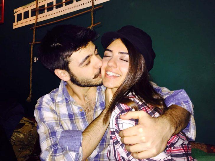 Üç Kuruş dizisinin güzeller güzeli Leyla'sı Aslıhan Malbora, sevgilisini öpmelere doyamadı! G3