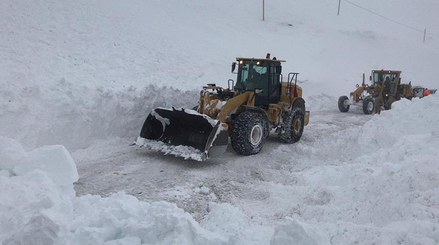 Tünelde mahsur kaldılar