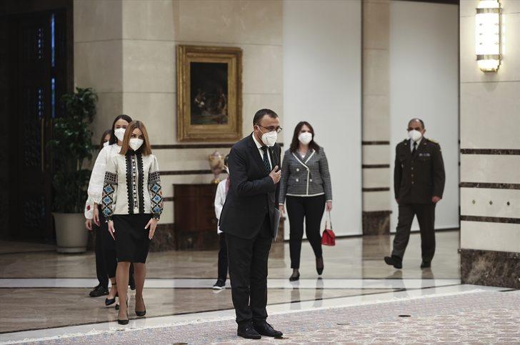 Ukrayna Büyükelçisi Bodnar, Cumhurbaşkanı Erdoğan'a güven mektubu sundu G1