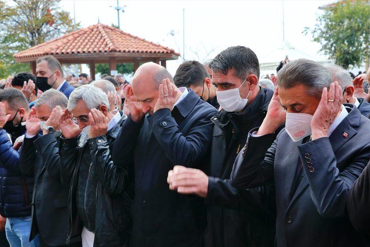 İçişleri Bakanı Soylu, Sinop'taki selde kaybolanların gıyabi cenaze namazına katıldı G3