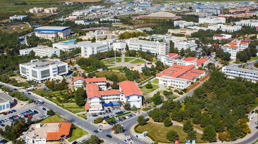 DAÜ, U.S. News & World Report dünyanın en iyi üniversiteleri sıralamasında yükselişini sürdürüyor