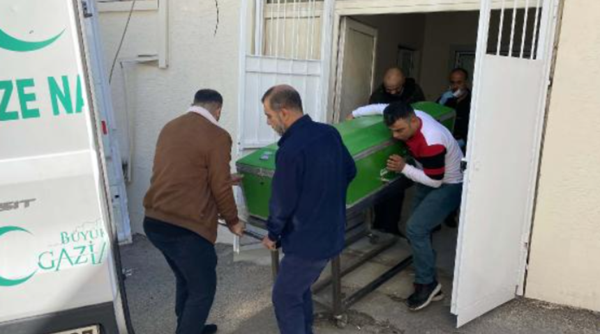 500 lira nafaka istedi! 12 yerinden bıçaklanan kadın hayatını kaybetti: Böyle baba olmaz olsun