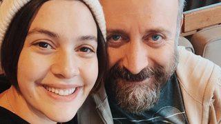 Halit Ergenç'in eski mesleğini duyan şoke oldu! Gören gözlerine inanamadı!