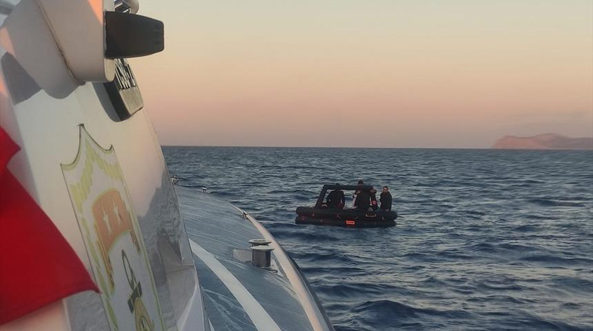 Muğla açıklarında 45 düzensiz göçmen kurtarıldı