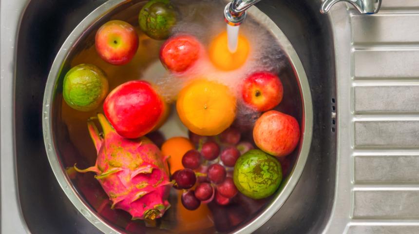 Sofranızda zehirli yiyecekler olabilir! Meyve ve sebzelerdeki ilaç artıklarıyla etkin mücadele yolları...