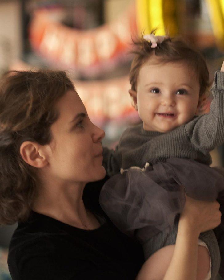 Çocuklar Duymasın'ın Duygu'su Ayşecan Tatari'nin kızıyla pozlarına beğeni yağıyor! G3