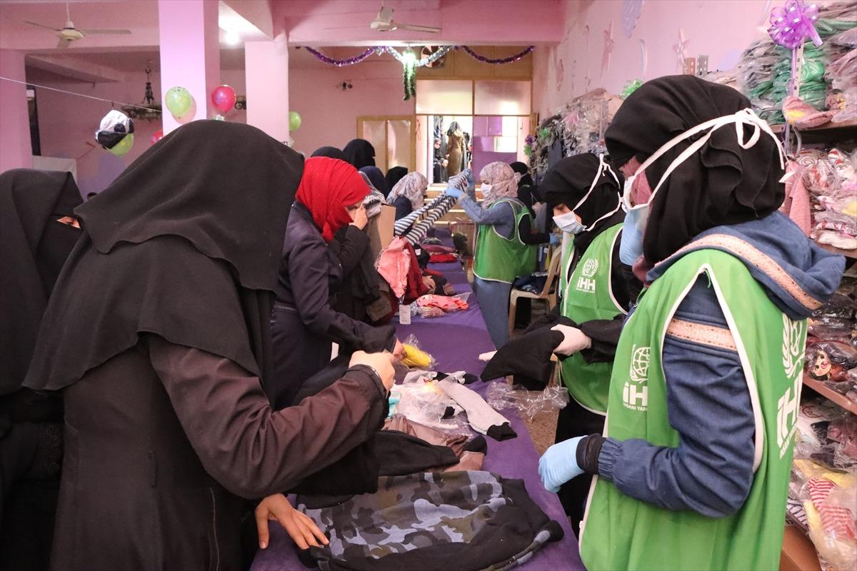İHH'den Suriye'deki 8 bin 500 yetime kışlık kıyafet yardımı