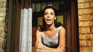 Natalie Wood’ın kardeşi, Kirk Douglas'ın ablasına cinsel saldırıda bulunduğunu iddia etti