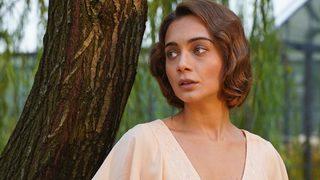 Aziz dizisi Dilruba kimdir? Damla Sönmez kimdir? Damla Sönmez kaç yaşında ve nereli? 