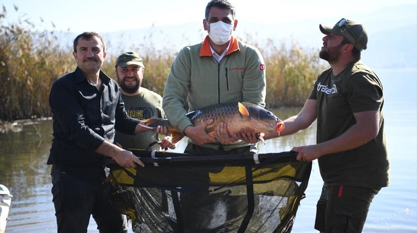 Kocaeli'deki "14. Uluslararası Sazan Balığı Tutma Yarışması" sona erdi