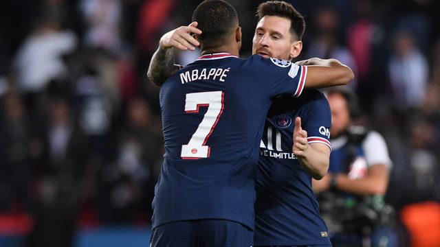 Portekiz'de açıklandı: Ballon d'Or'u Messi kazandı!