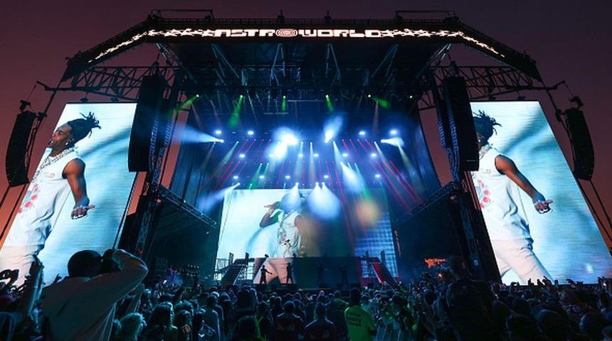 ABD'de bir festivalde izdiham nedeniyle sekiz kişi &ouml;ld&uuml;, y&uuml;zlerce yaralı