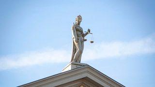 Hollanda'yı 2 milyon euro dolandıran memur: Parayı seks işçisi kadınlara verdim