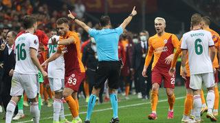 Galatasaray - Lokomotiv Moskova maçında kural hatası yapıldı mı? İşte yaşananlar