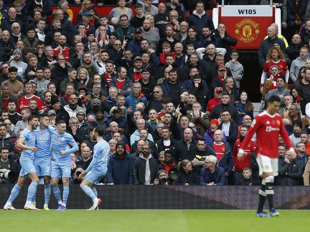 Manchester United 0-2 Manchester City