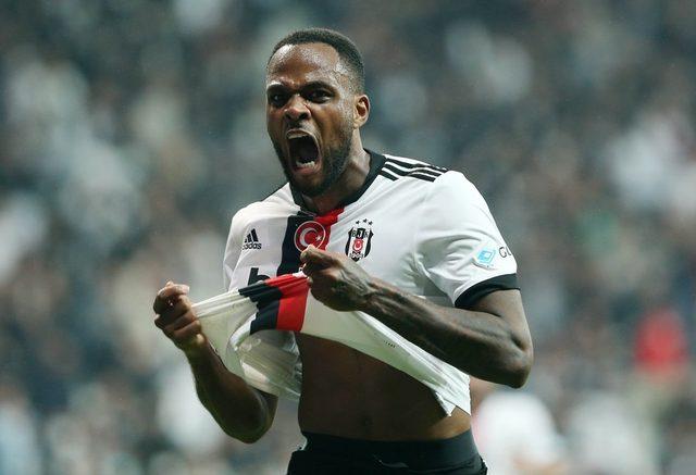 Trabzonspor Beşiktaş karşısında uzatmalarda güldü: 2-1 1