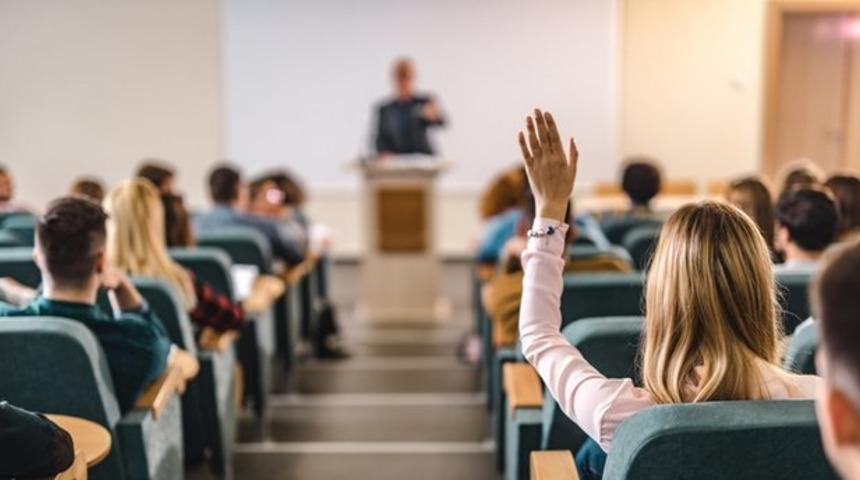 Üniversiteler kapanacak mı? Yüz yüze eğitim sonlanacak mı?