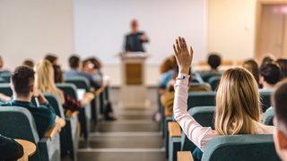 Üniversiteler kapanacak mı? Yüz yüze eğitim sonlanacak mı?