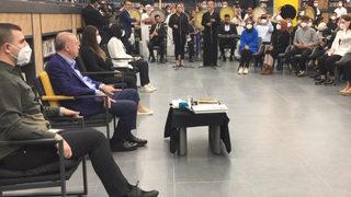 Cumhurbaşkanı Erdoğan gençlerle şarkı söyledi