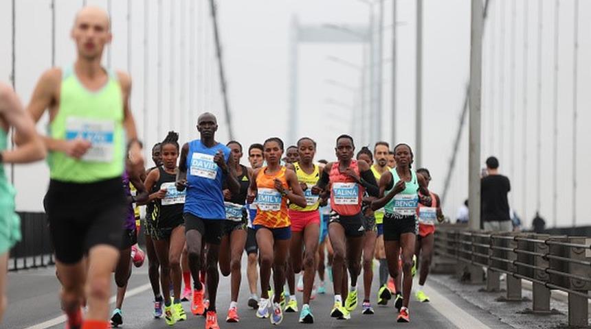 43. İstanbul Maratonu'nu kadınlarda Sheila Jerotich, erkeklerde Victor Kiplangat kazandı