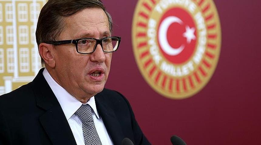 Son Dakika: Lütfü Türkkan grup başkanvekilliğinden istifa etti