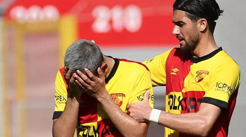 Yalçın Kayan, kırmızı kart görünce gözyaşlarını tutamadı