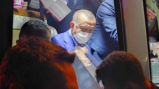 Erdoğan, Tayyip dede sloganlarını duyunca durdu