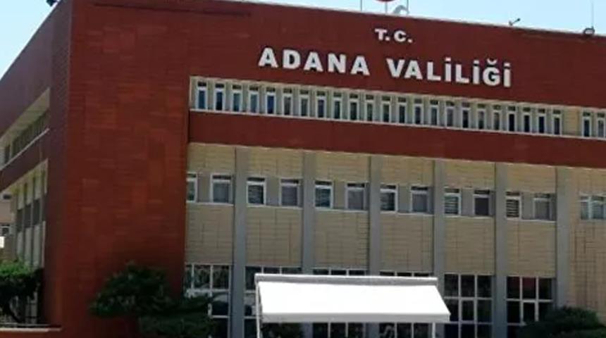 Ağlayarak girdiği valilikten gülerek çıktı