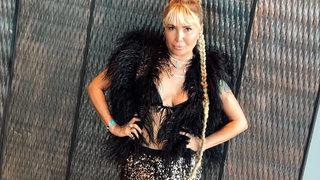  Yonca Evcimik'ten bikinili pozlar: Bodrum'da yaz bitmez! 