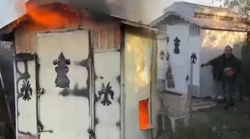 Vahşet! Güvercinleri çalamayınca kafesi ateşe verdi