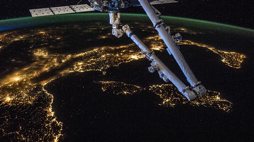 Bir ilke de imza atıldı: Çinli taykonotlar uzay yürüyüşü yaptı