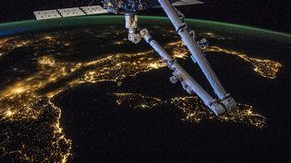 Bir ilke de imza atıldı: Çinli taykonotlar uzay yürüyüşü yaptı