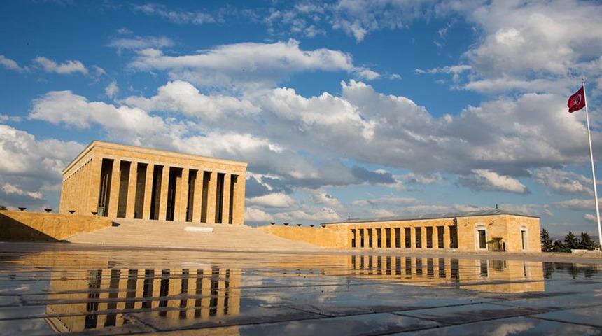 10 Kasım için dikkat çeken öneri: Anıtkabir'de Kur'an okunsun!