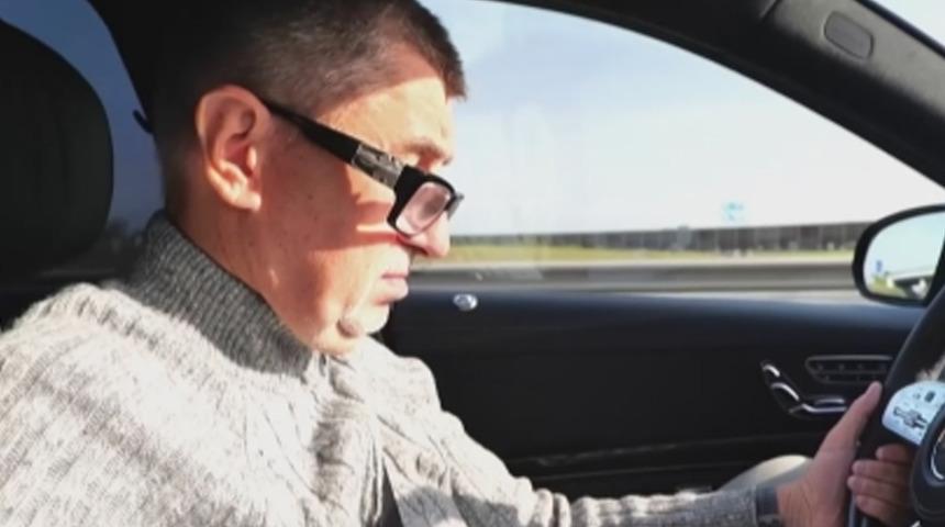 Trafikteki görüntüleri olay oldu! Çekya Başbakanı Babis’e soruşturma