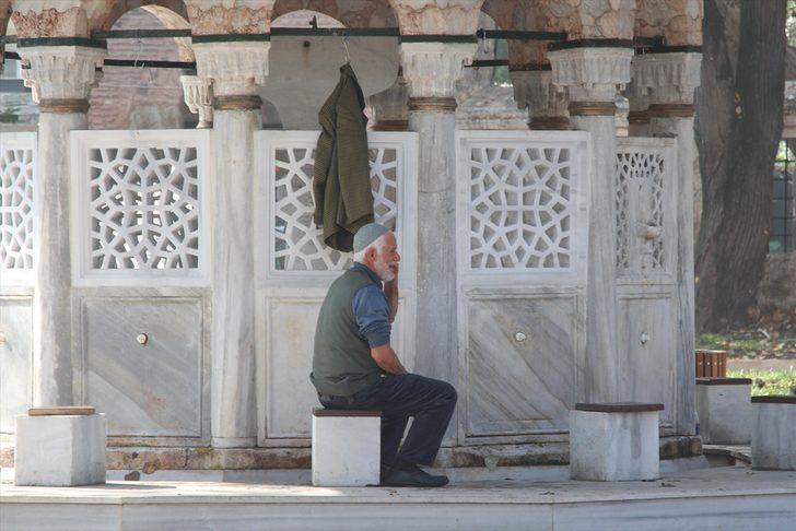 Kocaeli'de Mimar Sinan'ın yaptığı caminin şadırvanındaki tarihi musluklar çalındı G3