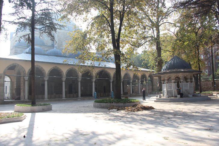 Kocaeli'de Mimar Sinan'ın yaptığı caminin şadırvanındaki tarihi musluklar çalındı G4