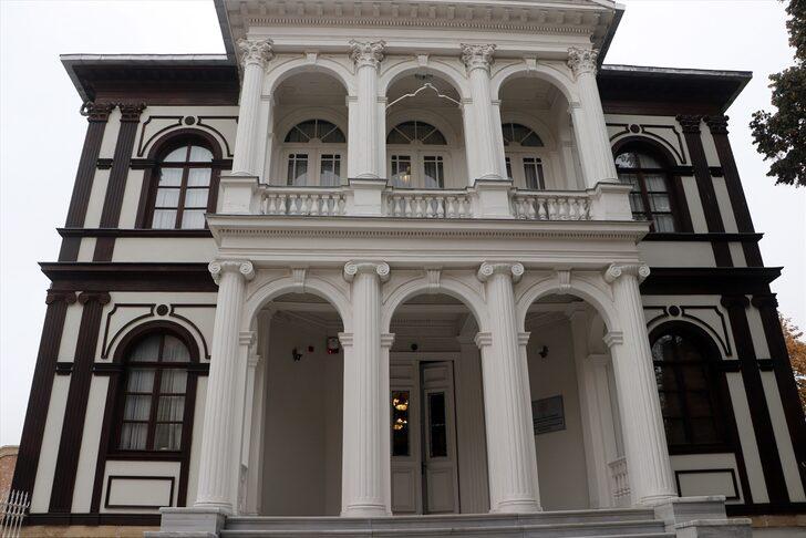 Büyük Önder Atatürk, Edirne'de halkla buluştuğu salondaki konserle anılacak G3