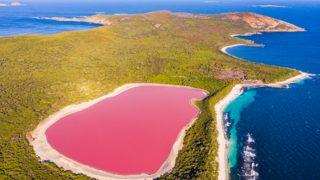 Okyanusun hemen yanında bambaşka bir diyar! Görenleri rengiyle büyüleyen göl: Hillier Gölü