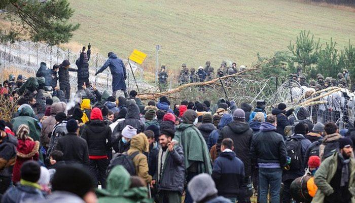 Polonya - Belarus sınırında göçmen krizi derinleşiyor