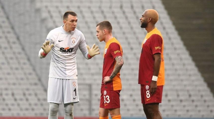 Galatasaraylı taraftarları isyan ettiren istatistik!