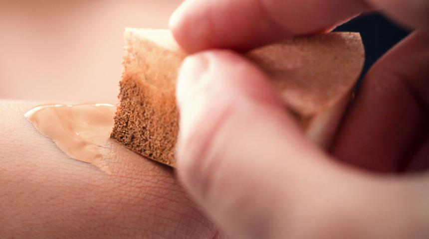 Makyaj süngerlerini ne kadar tanıyoruz? Kusursuz bir görünüm için makyaj süngerleri hakkında birkaç tüyo