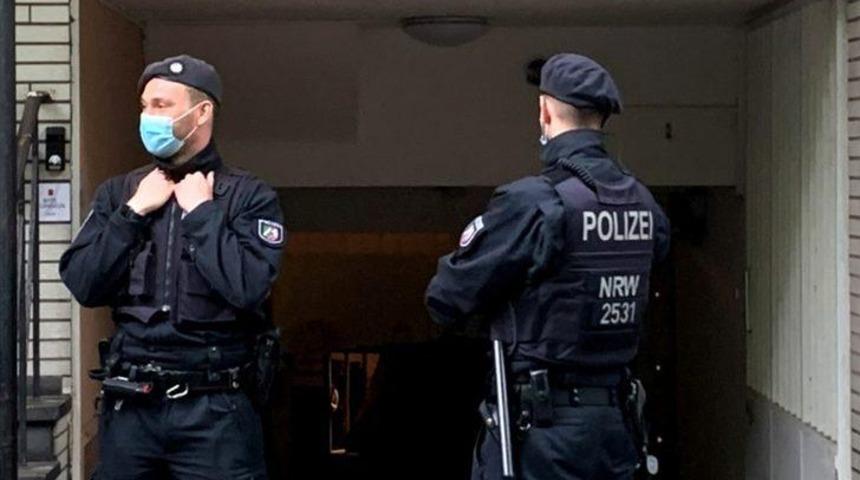 Hamburg'da bombalı saldırı alarmı