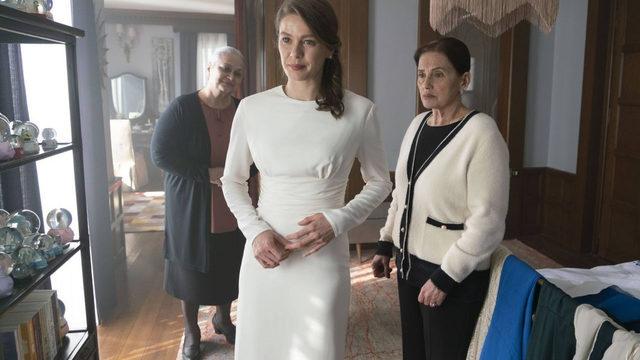 Camdaki Kız Nalan'ın kombinlerini beğenenlere alternatif öneriler