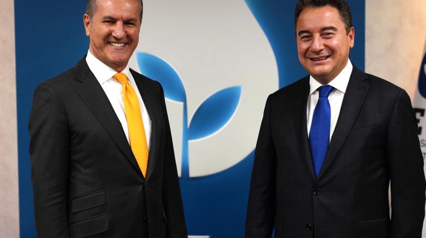 TDP Genel Başkanı Sarıgül'den DEVA Partisi Genel Başkanı Babacan'a ziyaret