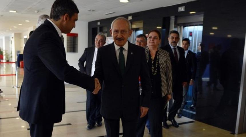 Kılıçdaroğlu İstanbul'da yabancı gazetecilerle buluştu
